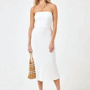 Medium - NWT - L*space -  Manaia Dress White (Convertible to Skirt)